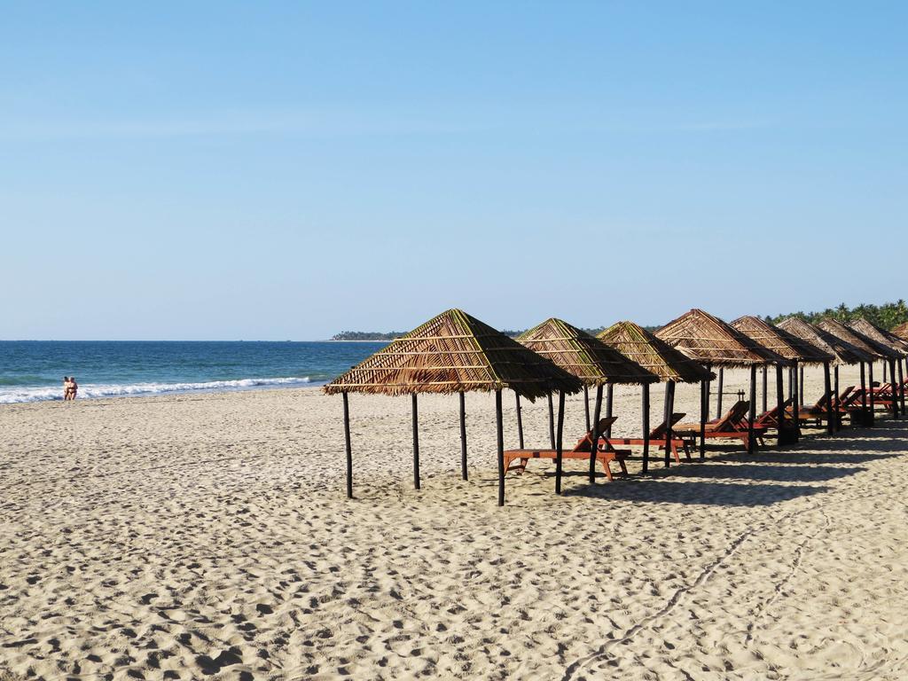 Emerald Sea Resort Ngwesaung Exterior photo